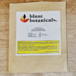 blunt botanicals zero waste bath bomb
